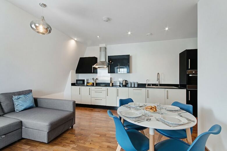 Apartamentos Karah Suites - Denmark House