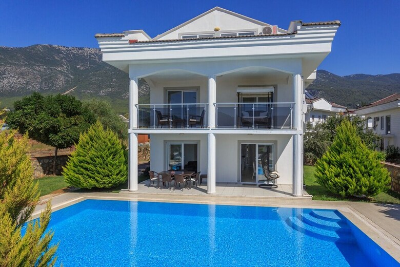 Diamond Villa 04