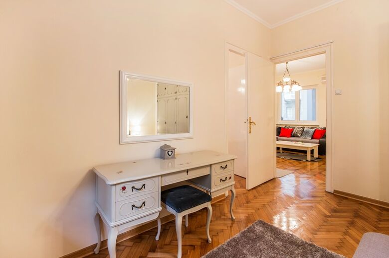 Jasmin Apartment