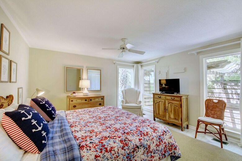 2204 Ocean Road By Hodnett Cooper