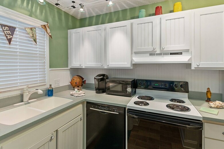 425 Magnolia Unit I By Hodnett Cooper