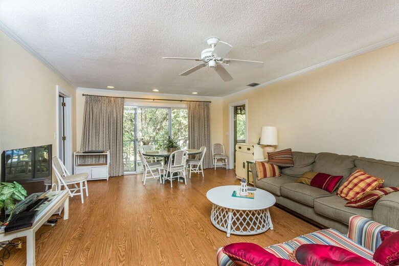 248d N. Windward Drive By Hodnett Cooper