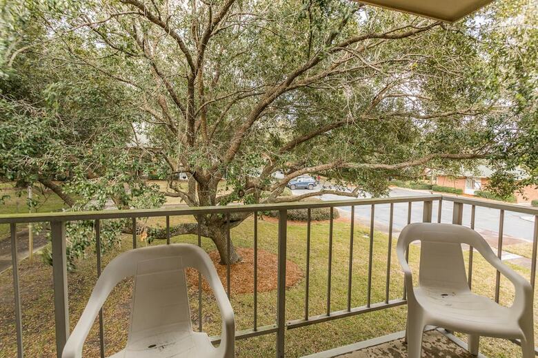 248d N. Windward Drive By Hodnett Cooper