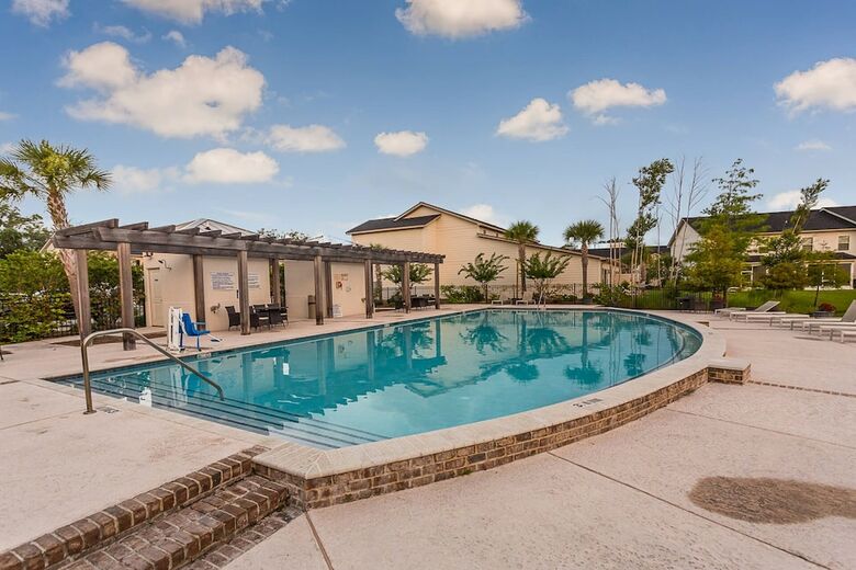 601 Mariners Circle By Hodnett Cooper