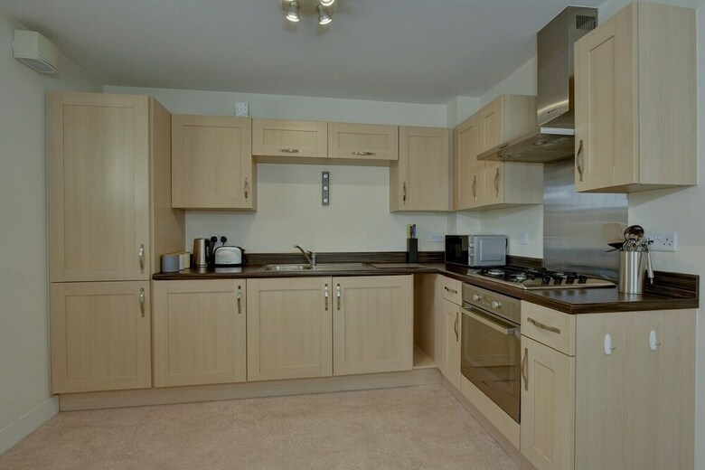 Apartamentos Karah Suites - Campion Way