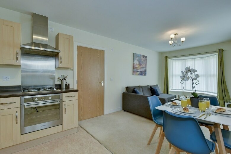 Apartamentos Karah Suites - Campion Way