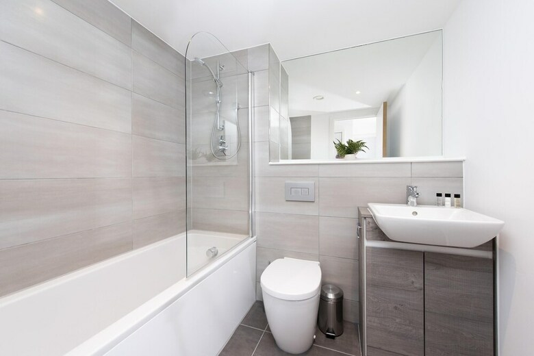 Chic 2br Apartment - Great For City Views