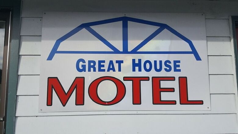 Great House Motel
