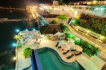 Fort Young Hotel