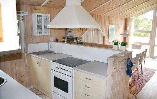 Holiday Home Kl�vermarken Strandby II