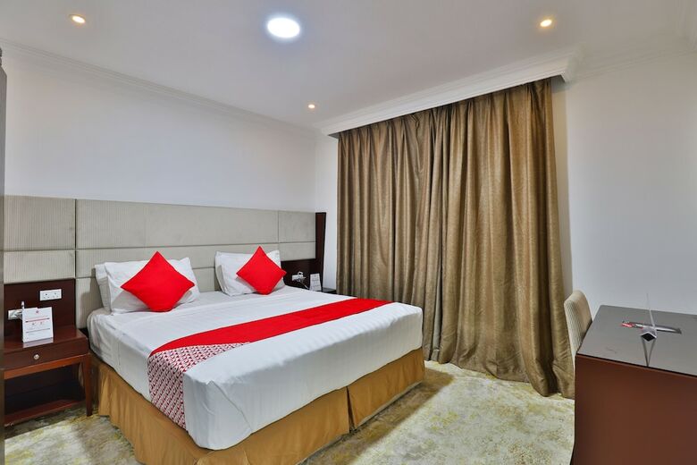 Oyo 326 Barjas Furnished Apartment