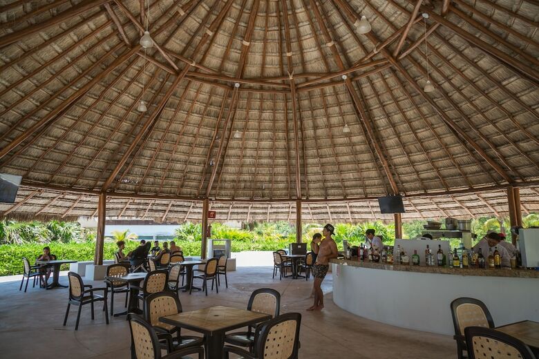 Apartamentos Tropical Beachfront 1 Bdr