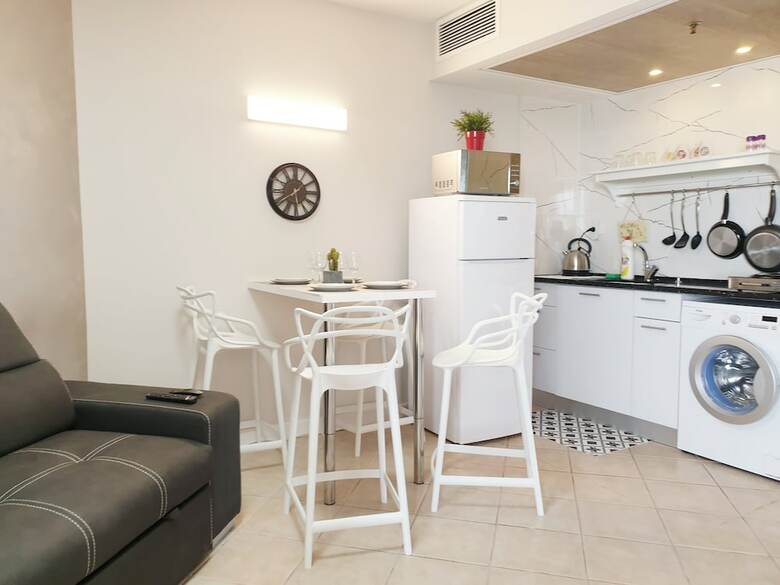 Gk Apartments - Ben Gurion 99