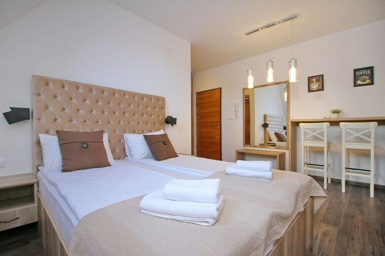 Apartamentos All Seasons Residence