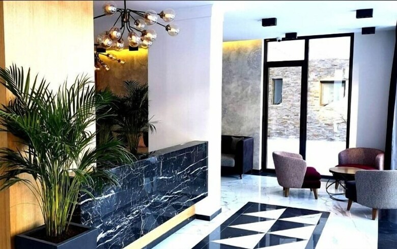 Apartamentos All Seasons Residence