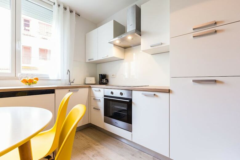 de Lux Apartment Near The Bridge