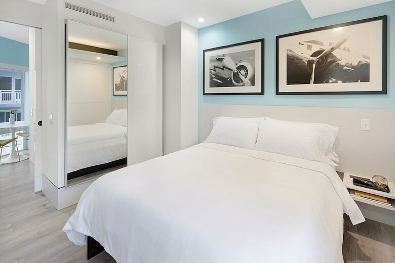 Motel Ocean Treasure Beachside Suites