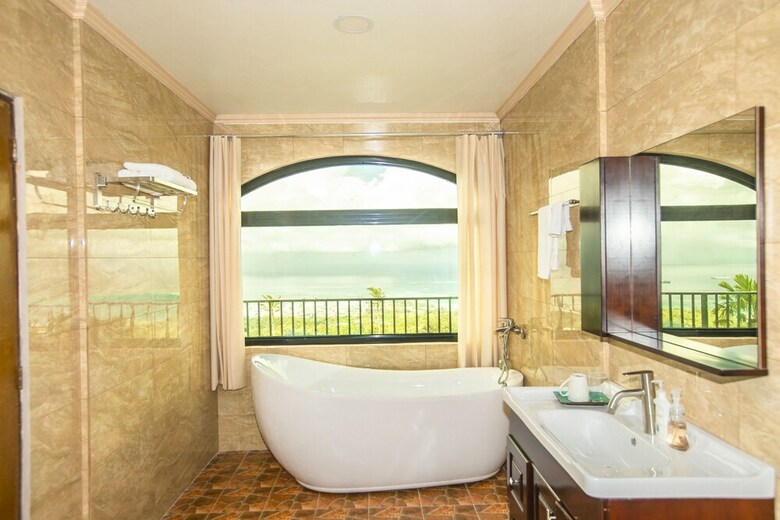 Bed & Breakfast Seven Color Sea View Villa