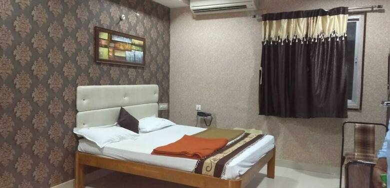 Hotel Geetha Residency