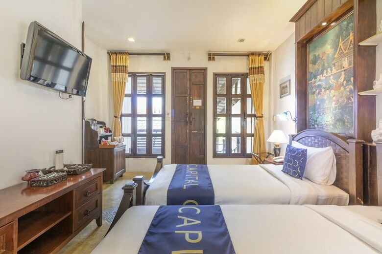 Hotel Capital O 707 Cheva Gallery