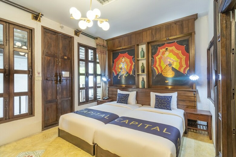 Hotel Capital O 707 Cheva Gallery