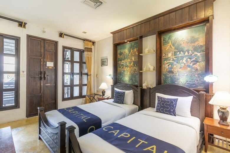 Hotel Capital O 707 Cheva Gallery