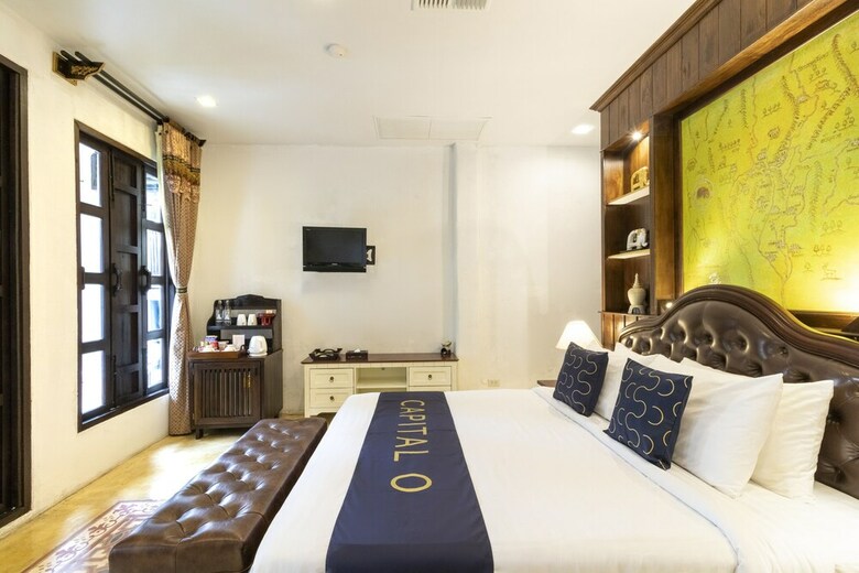 Hotel Capital O 707 Cheva Gallery