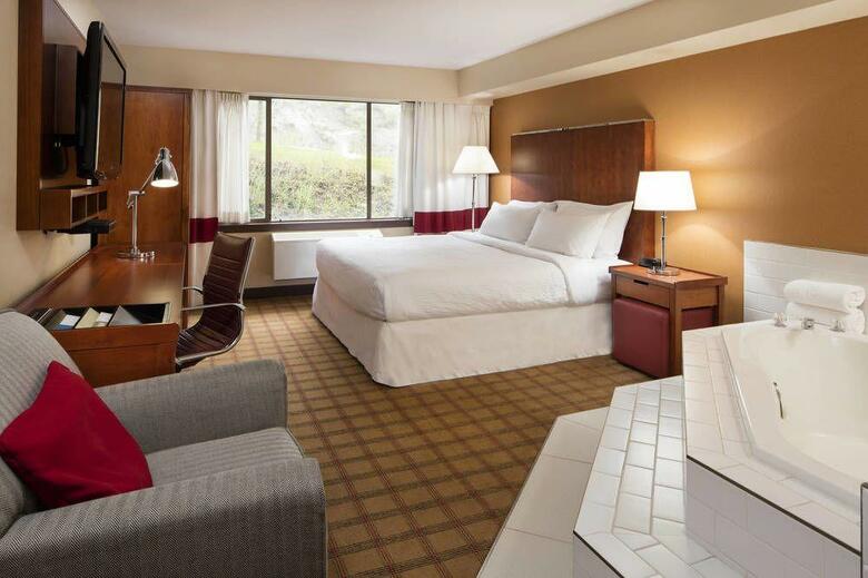 Hotel Four Points By Sheraton Kamloops