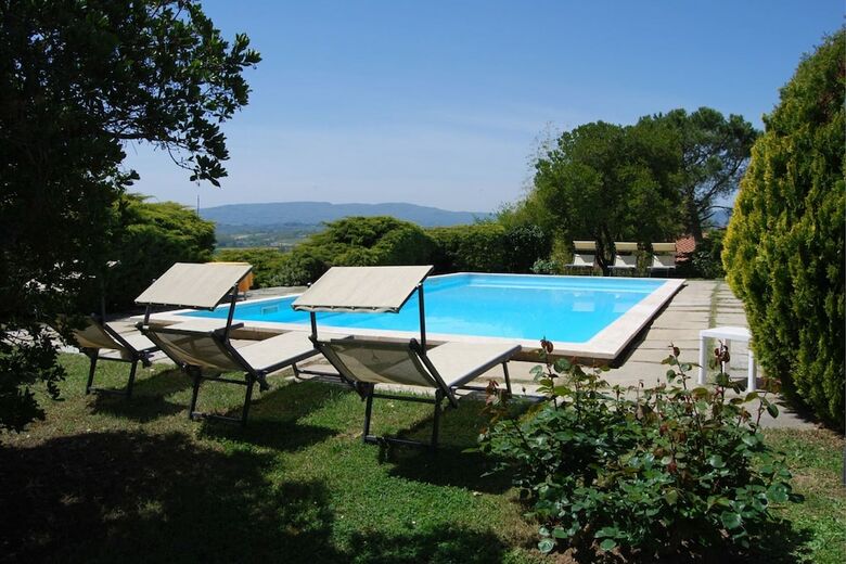 Villa Poggio Falcone
