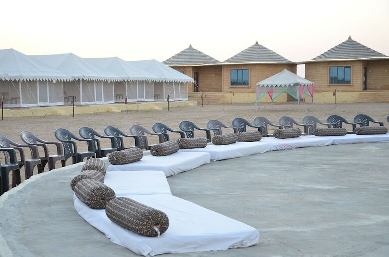Hotel Desert Dunes Jaisalmer