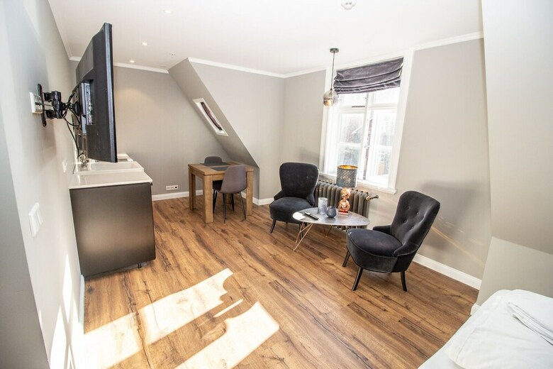 J�nsh�s Hotel Apartments