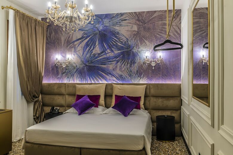 Bed & Breakfast San Maurizio Luxury Suites