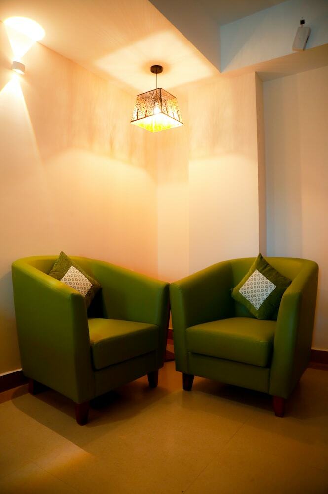 Hotel Le Adams Kochi Infopark