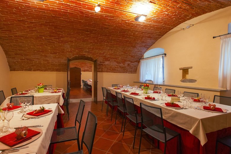Posada Casa Regina Montis Regalis
