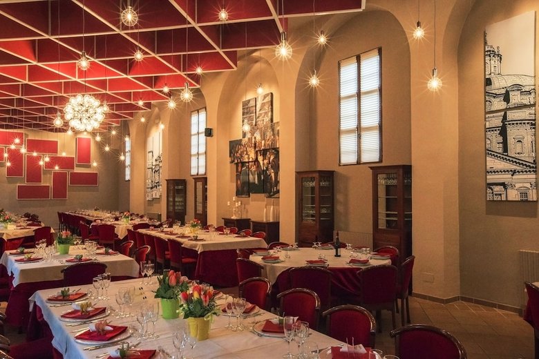 Posada Casa Regina Montis Regalis