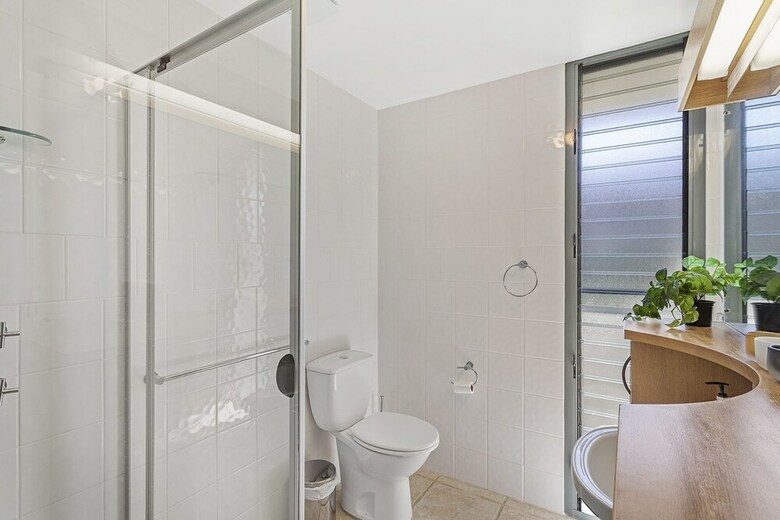 Foreshore Drive, 55