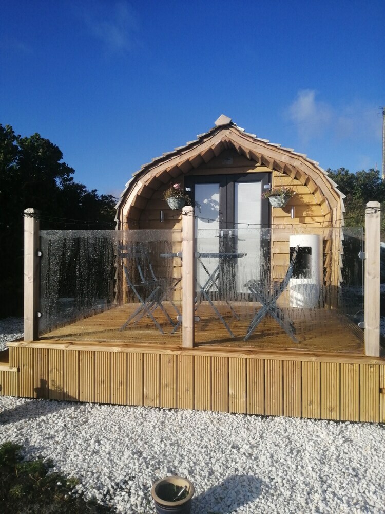 Cabana Glamping Pod For 4