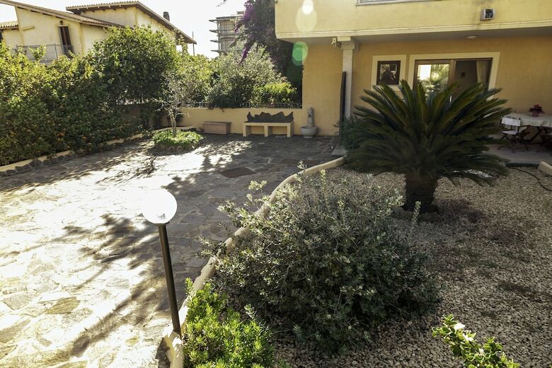 Apartamento Aria Di Vacanza - Mirtillo Cod 9