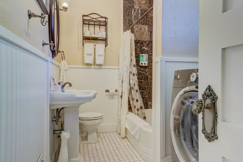 4bd Luxuryclose To Downtown3ba & Pet-friendly!!