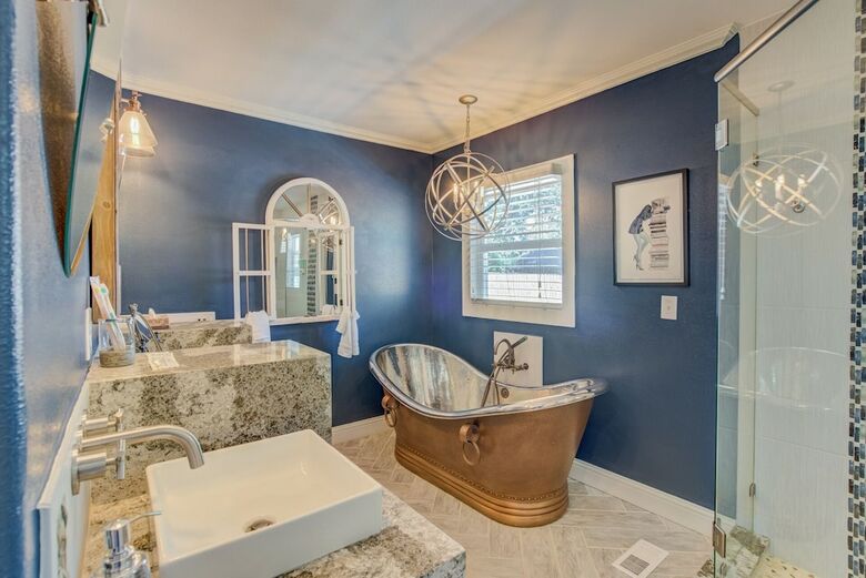 4bd Luxuryclose To Downtown3ba & Pet-friendly!!