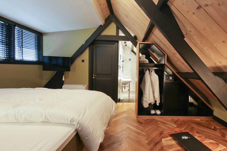 Hotel Suites Wilma J