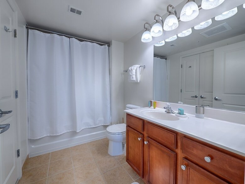 Apartamentos National At Thomas Circle