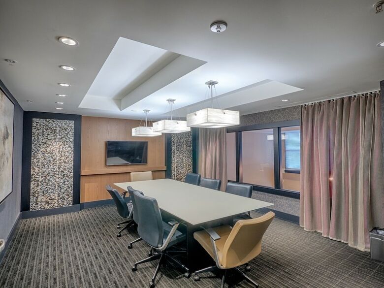 Apartamentos National At Thomas Circle