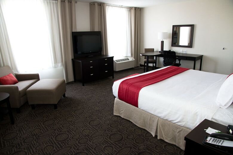 Holiday Inn Hotel & Suites Red Deer South