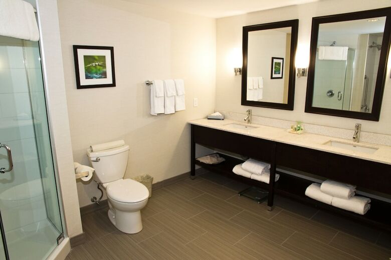 Holiday Inn Hotel & Suites Red Deer South