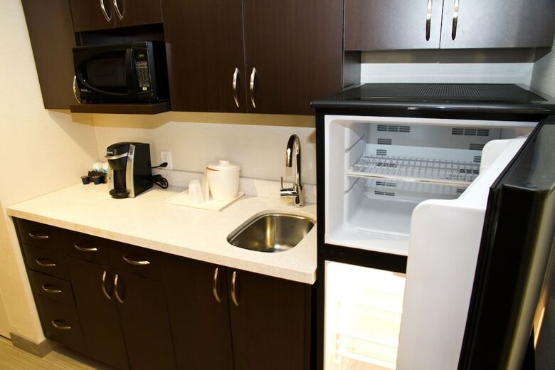 Holiday Inn Hotel & Suites Red Deer South