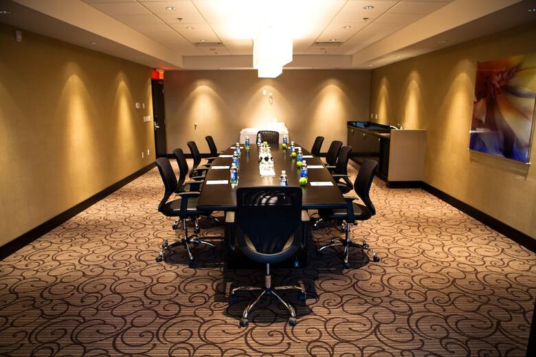 Holiday Inn Hotel & Suites Red Deer South