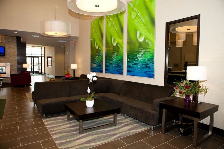 Holiday Inn Hotel & Suites Red Deer South