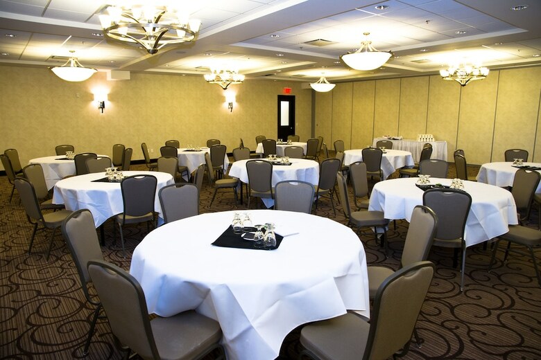 Holiday Inn Hotel & Suites Red Deer South