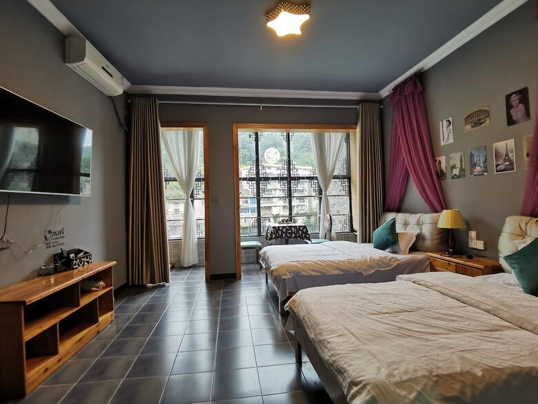 Hotel Zhenyuan Qiemanman Kezhan